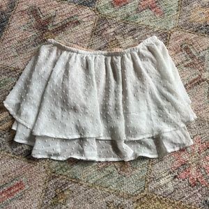 White strapless crop shirt